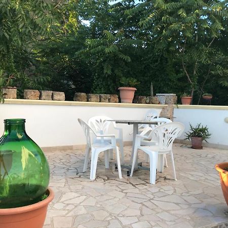 affitta camere fuori porta Grottaglie Esterno foto