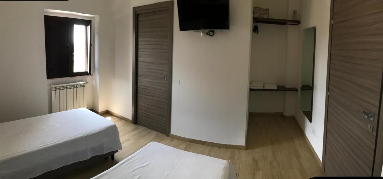 affitta camere fuori porta Grottaglie Esterno foto