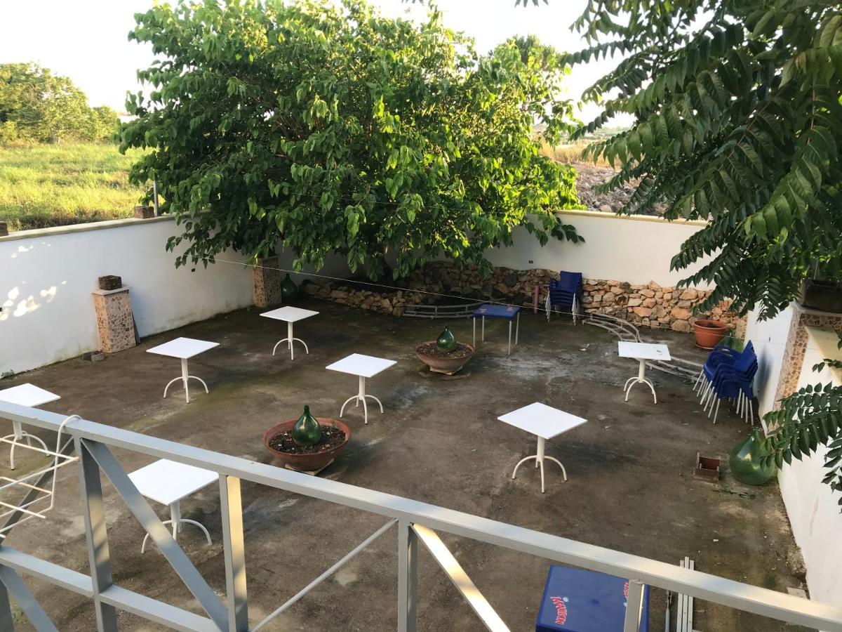 affitta camere fuori porta Grottaglie Esterno foto